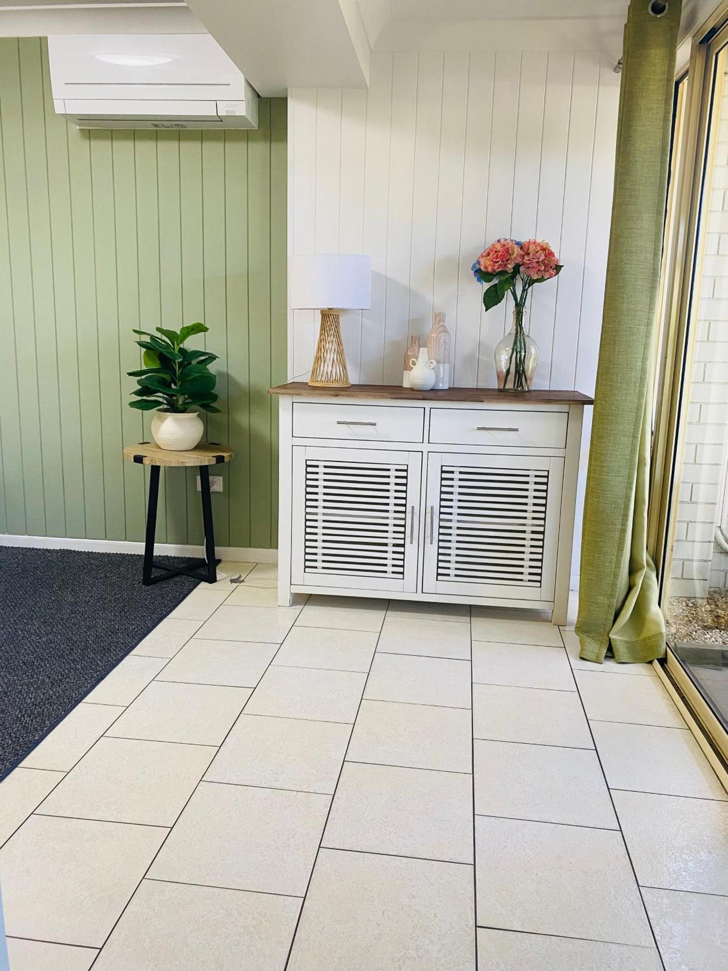 Iluka Motel Bagian luar foto