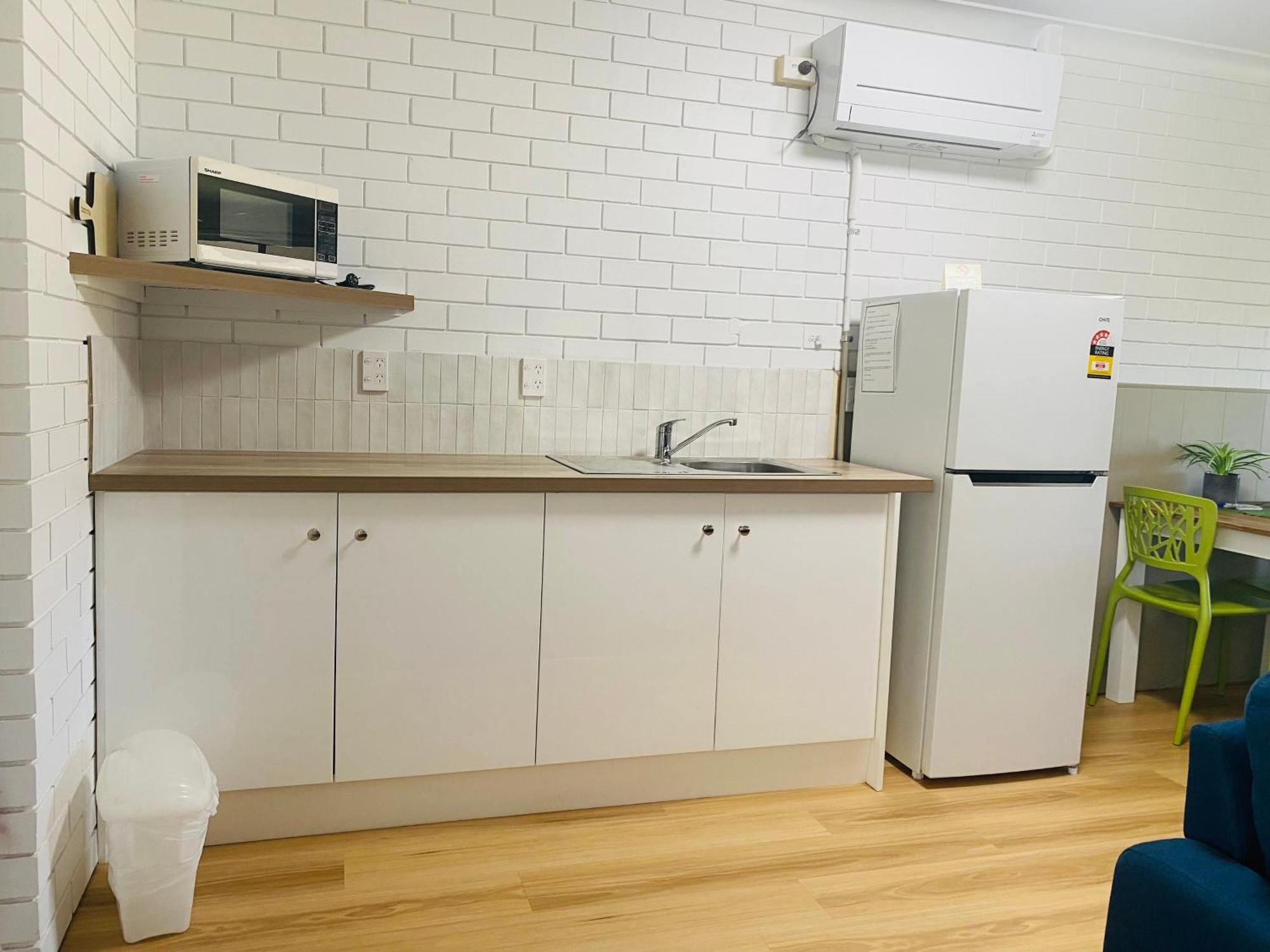 Iluka Motel Bagian luar foto